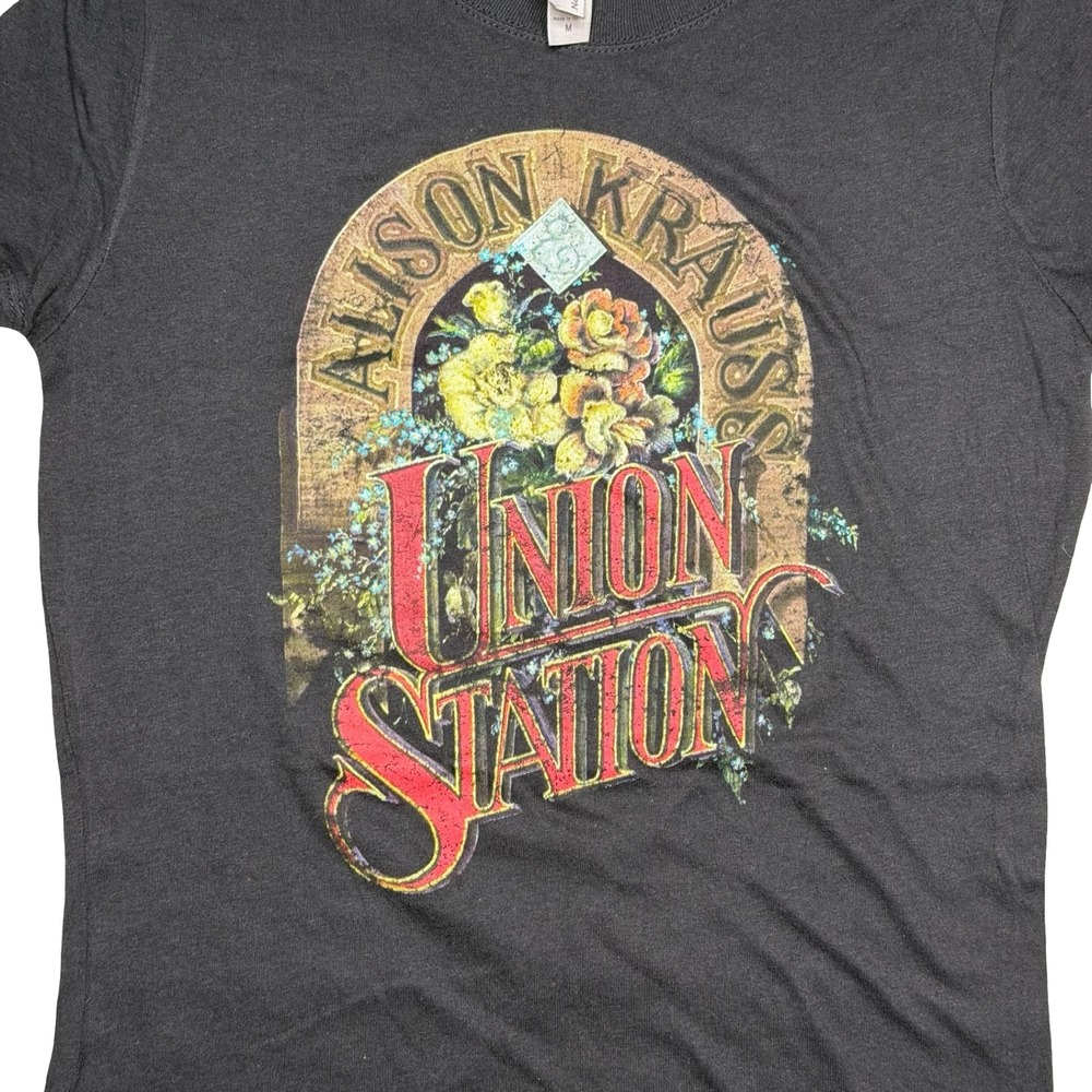 Women's Union Station‎ music band shirt